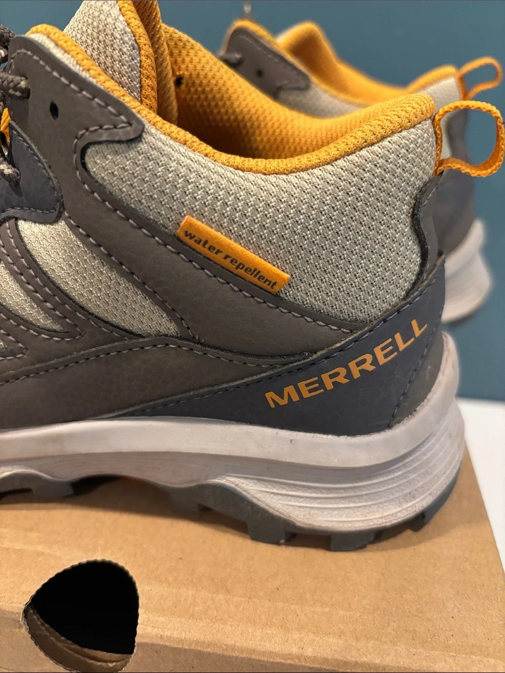 Merrell Kids Boy Speed Strike 2 Mid-Top Hiking Boots - size 2